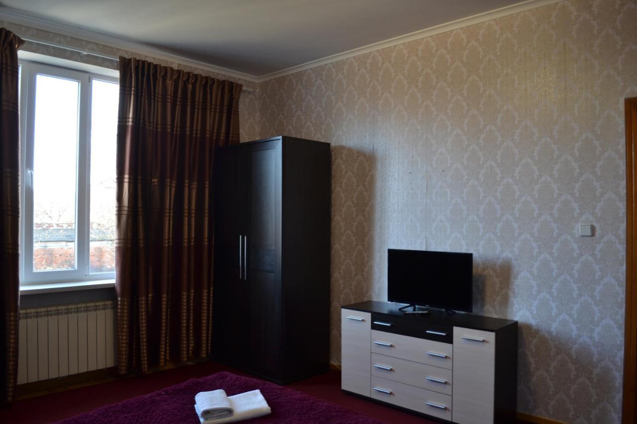 Art Hotel Cernăuți Exterior foto